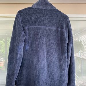 Dark Blue size Medium Patagonia pullover sweater shirt